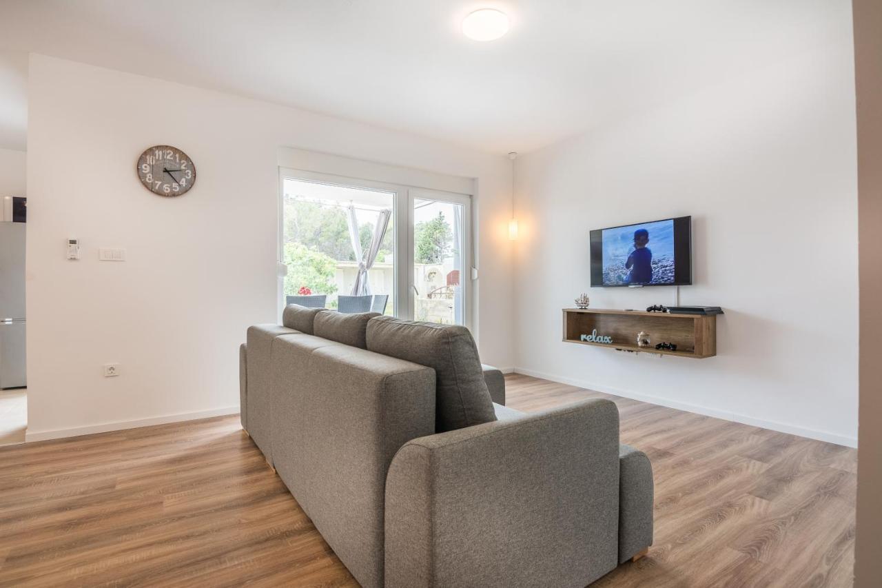 Zilip Apartments Vir Ngoại thất bức ảnh