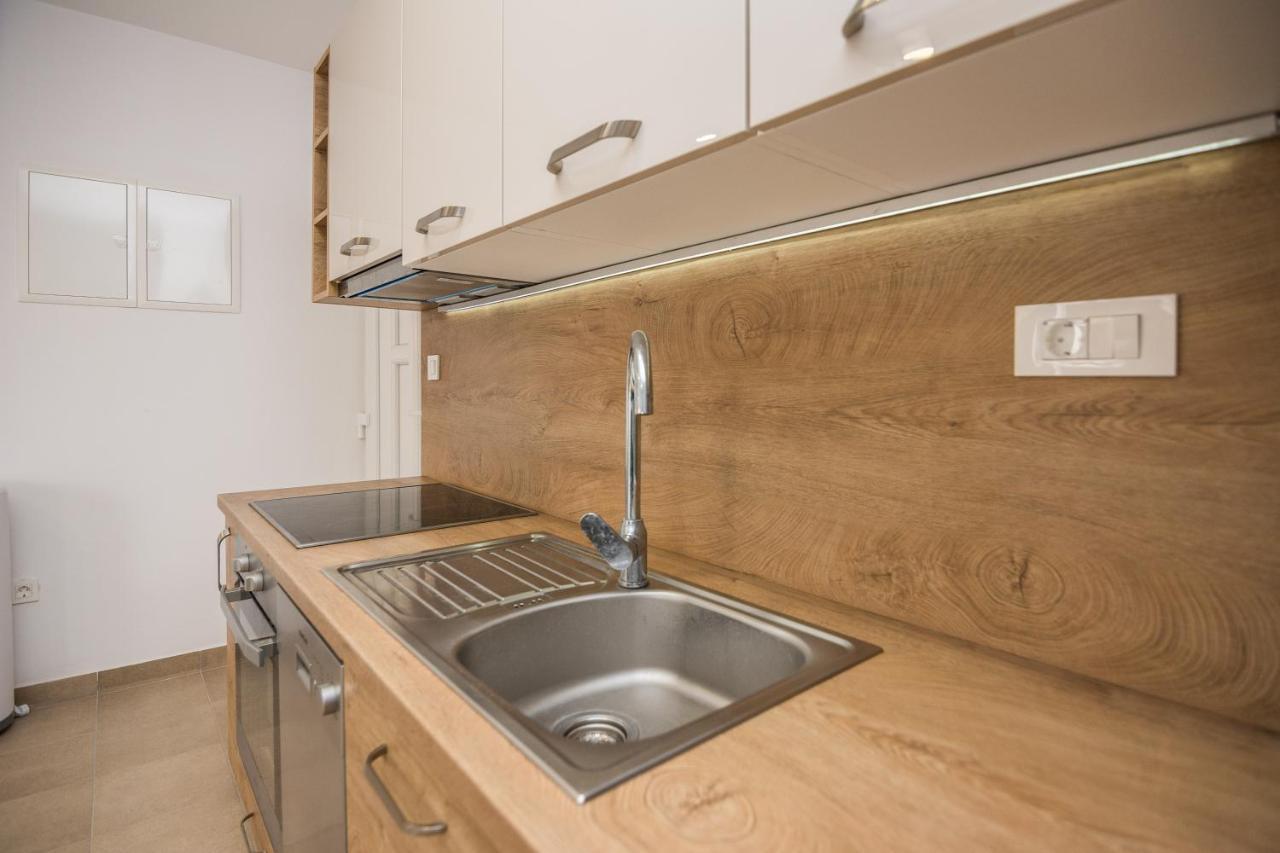 Zilip Apartments Vir Ngoại thất bức ảnh